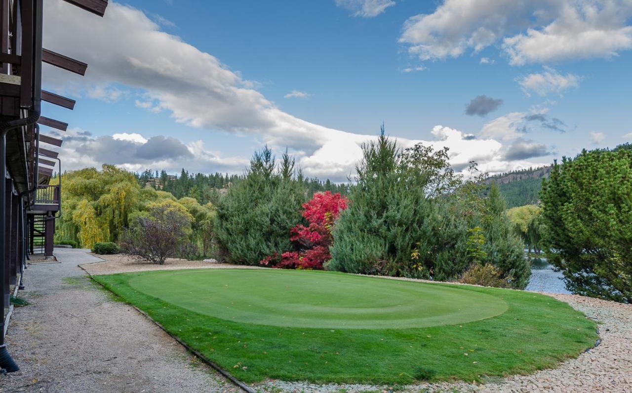 St Andrews By The Lake Golf Resort Kaleden Exterior foto